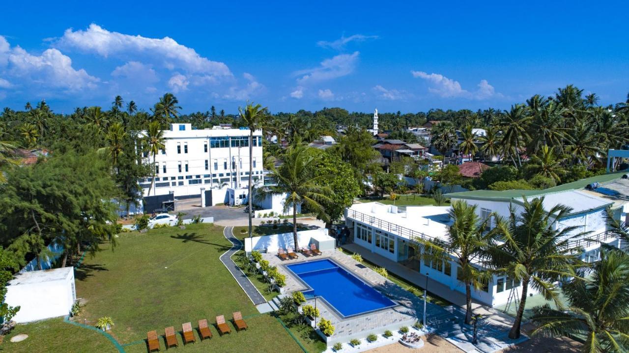 Manara Beach Resort Beruwala Exterior foto